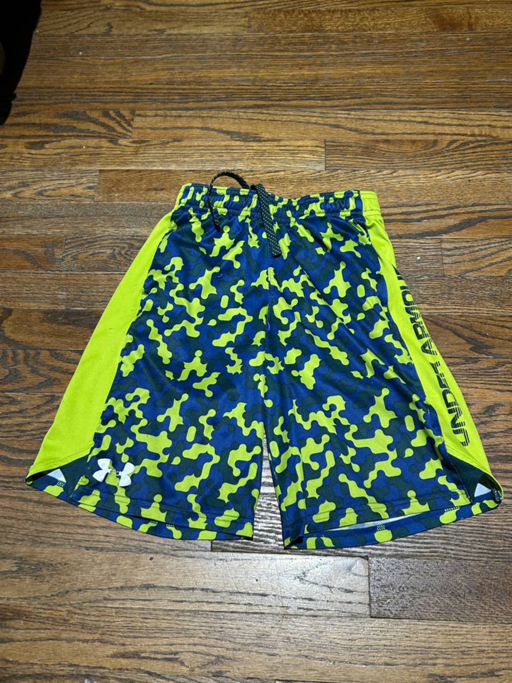 Under Armour Boys' Neon Green & Navy Camo Performance Shorts